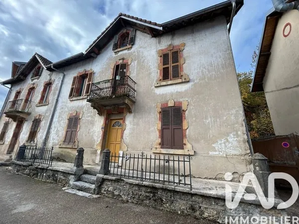 Bâtiment 160 m²