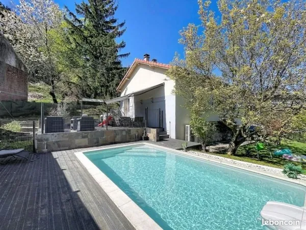 Maison 3 pièces 90 m²