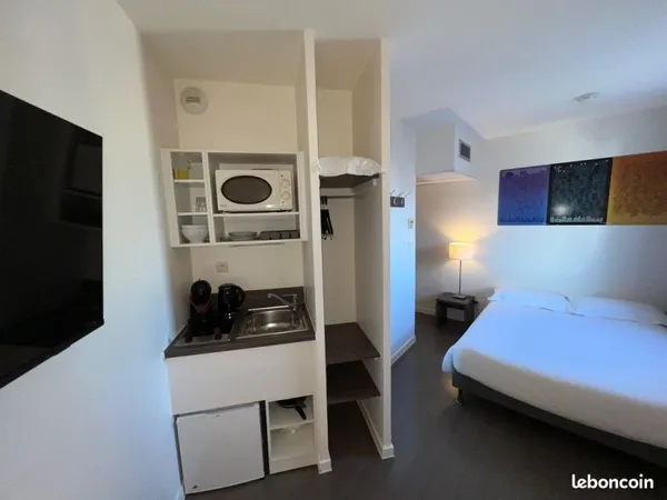 Studio en résidence hôtelière à Valence (26)