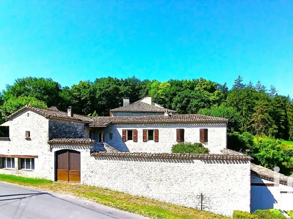 Maison 7 pièces 165 m²