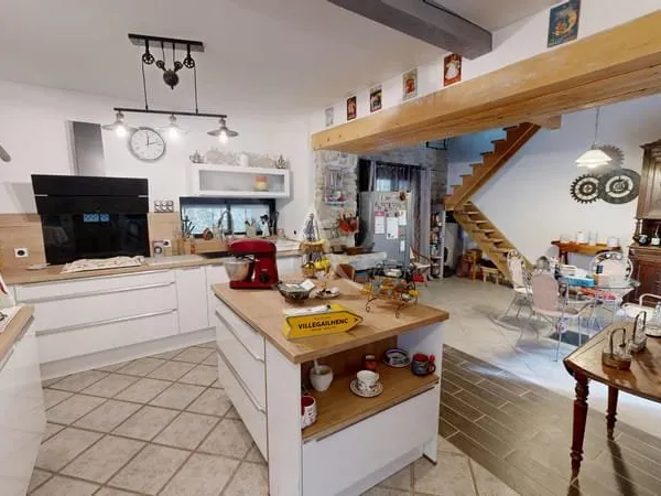 Maison de village Villegailhenc