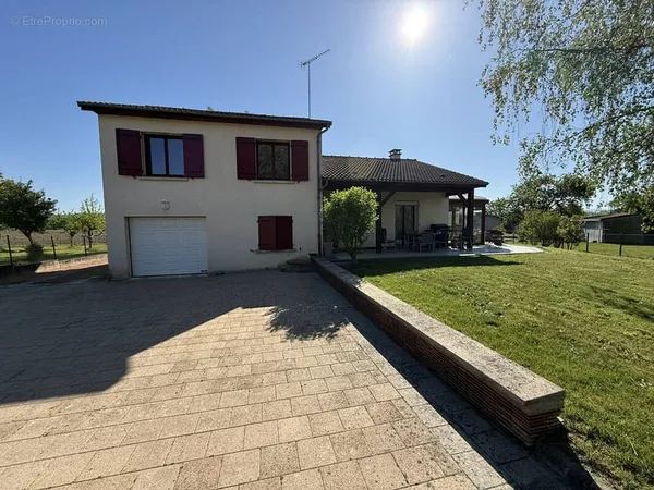 Belle maison avec jardin