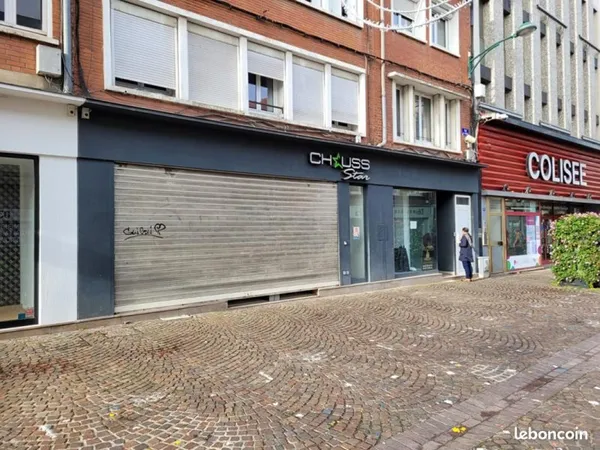 Local commercial 386 m²