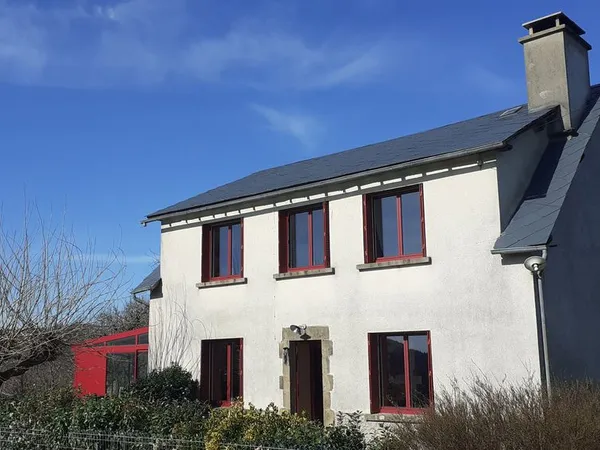 Corps de ferme avec maison 6 pièces