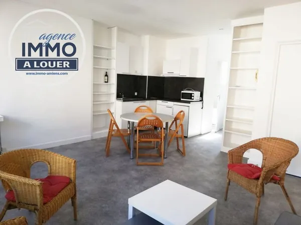 AMIENS - HENRIVILLE proche centre - STUDIO - 34M2