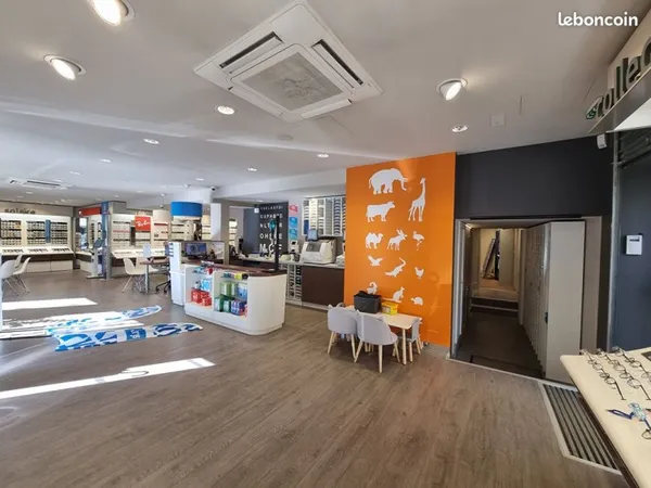 Local commercial 164 m² MORTEAU