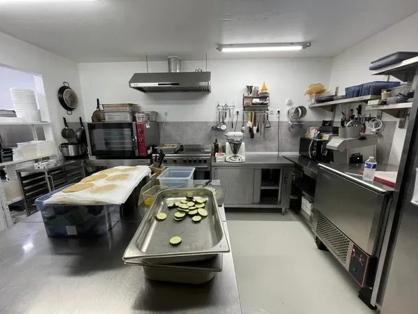 Cession de FDC Laboratoire traiteur / Dark kitchen