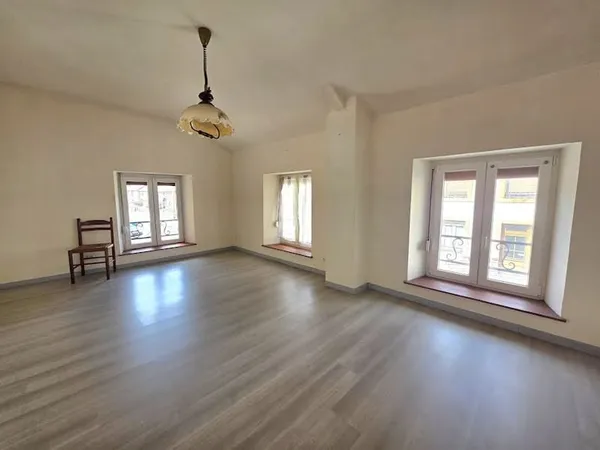 Appartement 4 pièces 93 m²