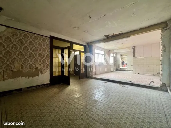 Maison 2 pièces 150 m²