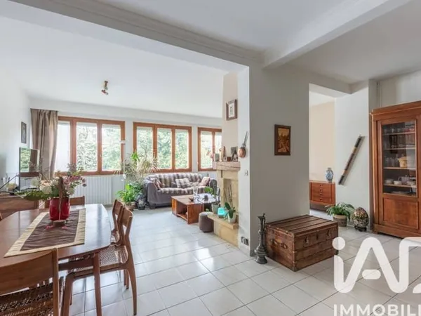 Maison 6 pièces 145 m²