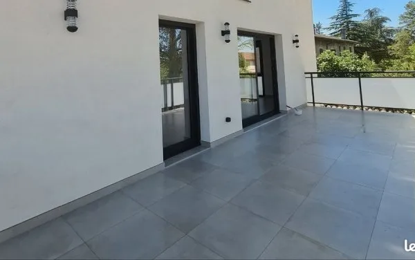 T4 récent de 90m2 avec terrasse de 24 m2 sur Thil