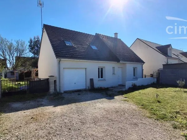 A VENDRE, Bourg de Vineuil, maison 3 chambres + 1 bureau