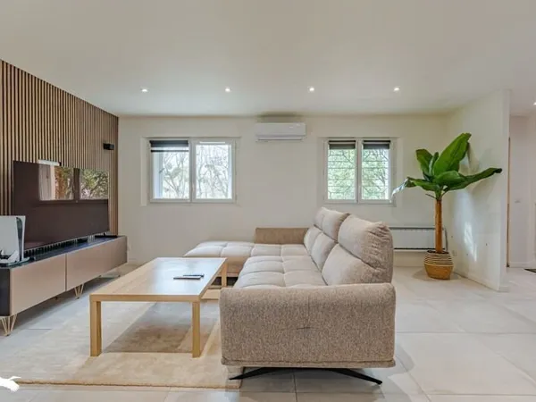Duplex de 4 pièces principales