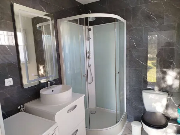 Studio 1 pièce 25 m²