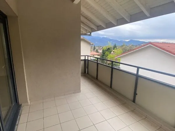 À LOUER APPARTEMENT 5 PIÈCES 98.86 M2