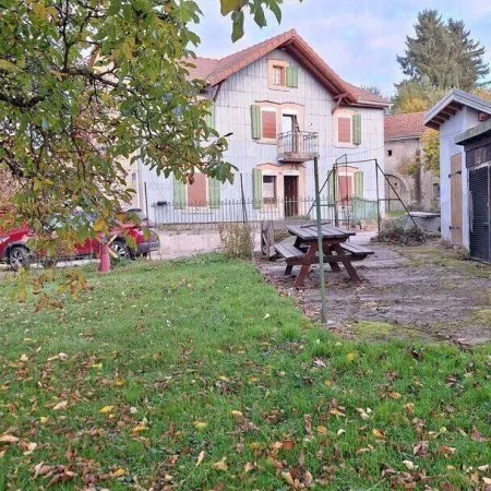 Maison 5 pièces 90 m²