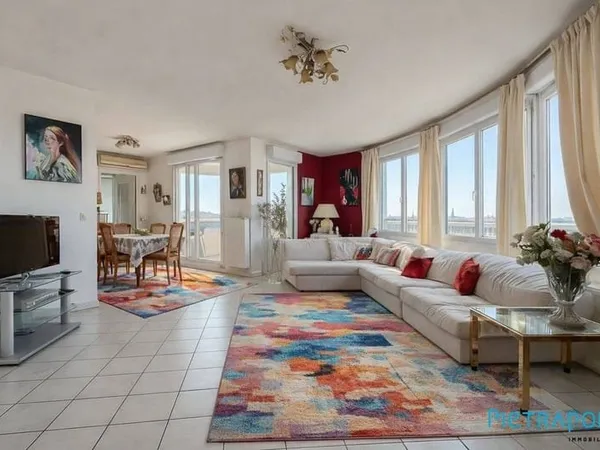 Appartement 5 pièces 125 m²