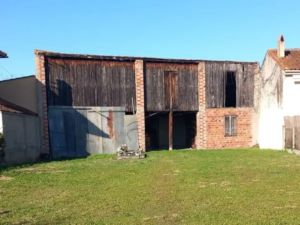 Local 150 m²