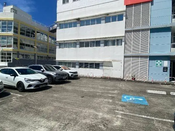 Bureaux 70 m²