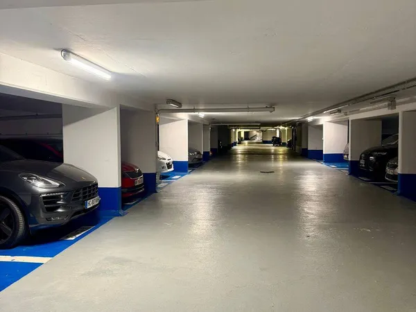 Parking 20 m²