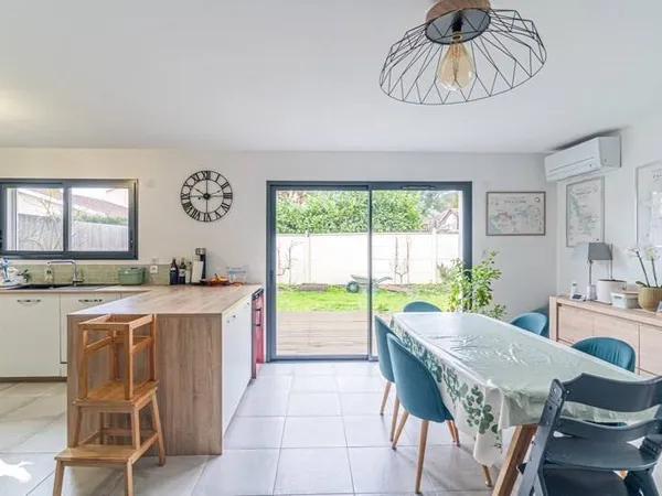 Maison 5 pièces 100 m²