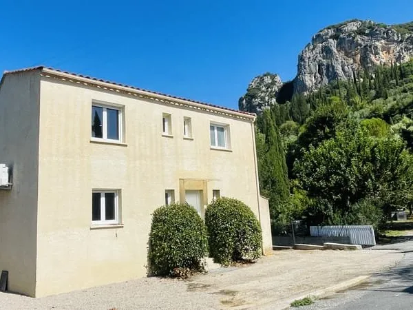 Maison familiale dans quartier calme