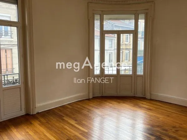 À vendre - Appartement bourgeois 91 m² - Firminy (42700)