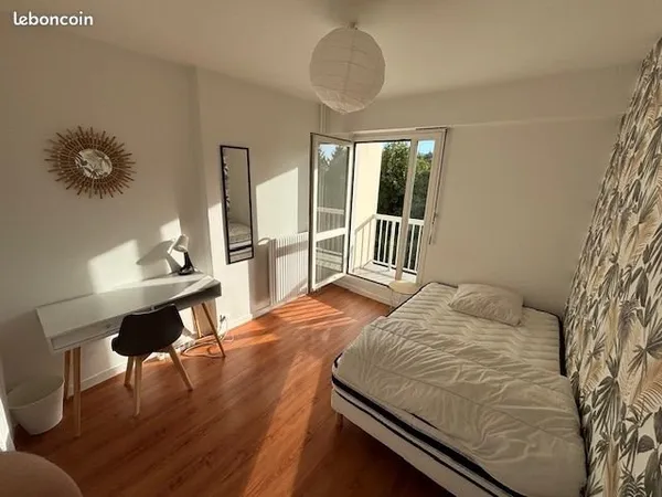 Location chambre meublée - Cergy préfecture