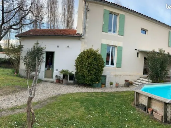 Maison 5 ch 210 m2 Parfait état