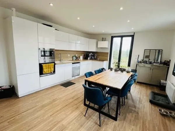 Appartement 4 pièces 87 m²