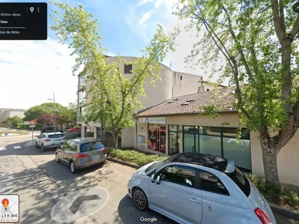 À LOUER - Local Professionnel 45 m²