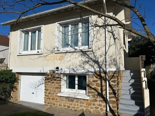 Maison 4 pièces Villeneuve Le Roi