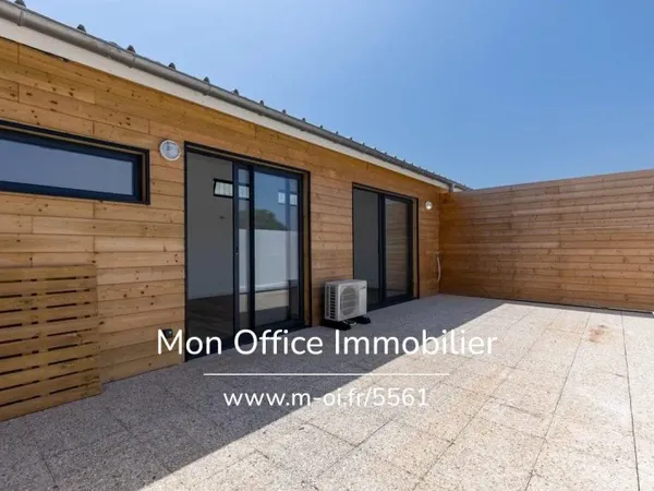 Référence : 5561-NGU - Exclusivité Appartement 3 pièces en duplex avec place de parking privative