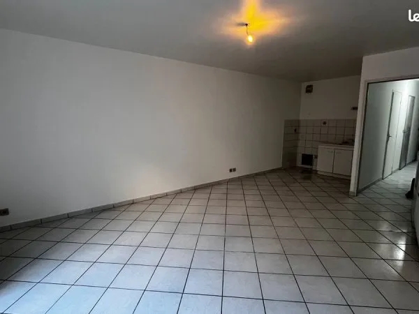 Appartement F2 en rez-de-chaussée