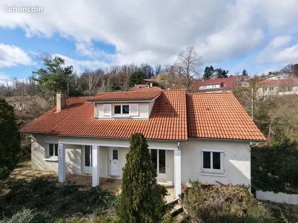 Maison 6 pièces 150 m²