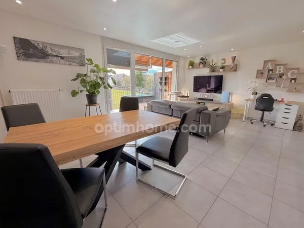 Appartement 4 pièces en duplex -102m2 - Dernier étage - Cuvat (74)