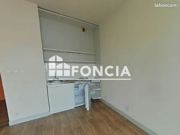 Studio 1 pièce 22 m²