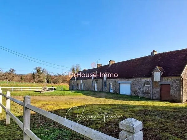 Joli corps de ferme modulable sur 6000m2 de terrain avec herbage