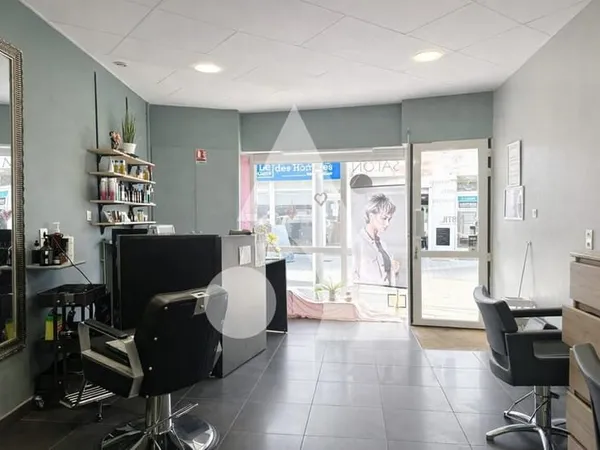 Local commercial Somain 75 m2