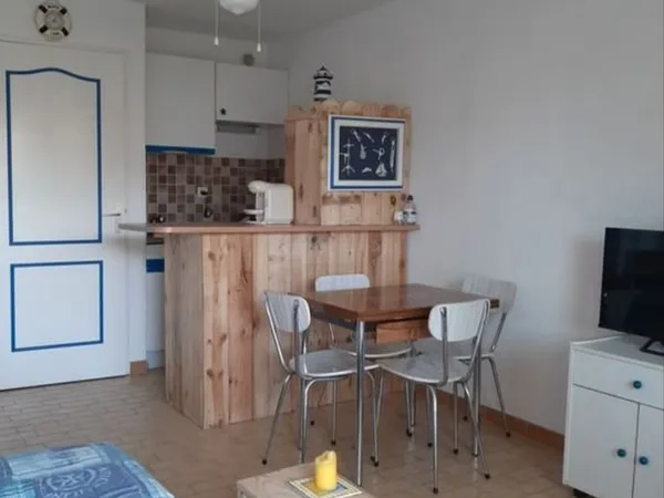 Studio cabine 4 personnes