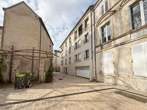 Appartement 4 pièces 90 m²
