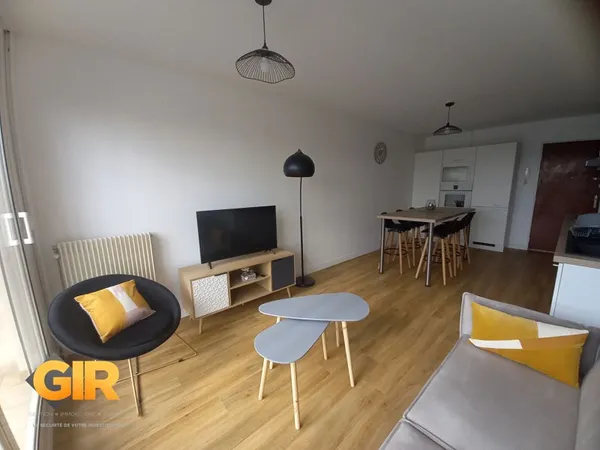 Maison 1 pièce 77 m²