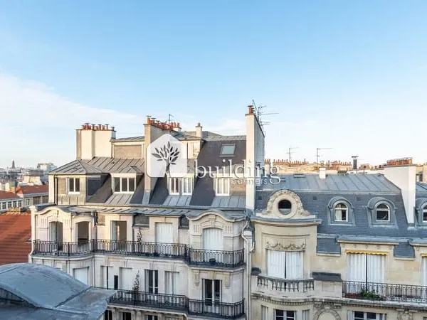 Paris 17e Place Saint-Ferdinand - Studette dernier étage de 7 m² avec vue dégagée