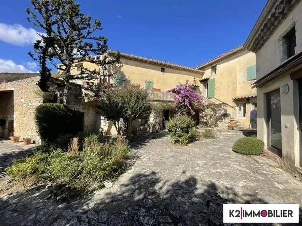 Maison 6 pièces 165 m²