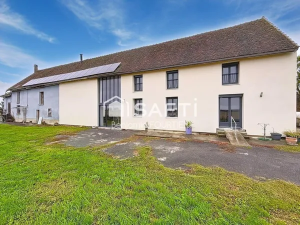 Une superbe longère de plus de 200 m2 + une maison secondaire à restaurer