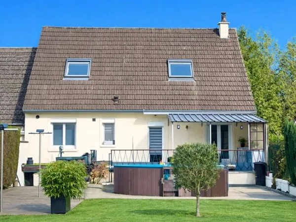 Maison à Noyon : 4 pièce(s) 121 m2 + terrain de 558m²