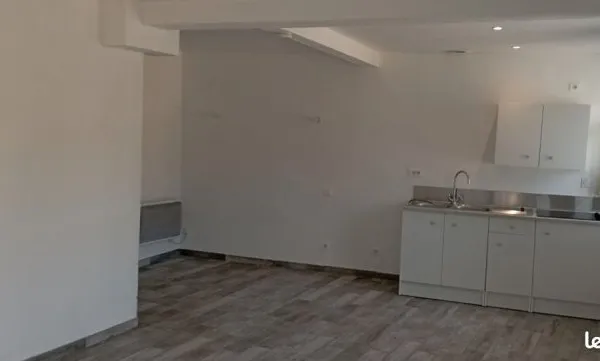 Loue appartement à saint jean de la Blaquiere