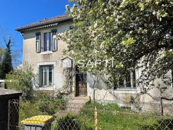 Maison années 30 à fort potentiel