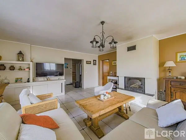Maison 6 pièces 170 m²