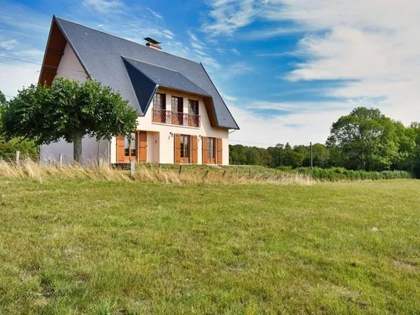 Maison 6 pièces 185 m²
